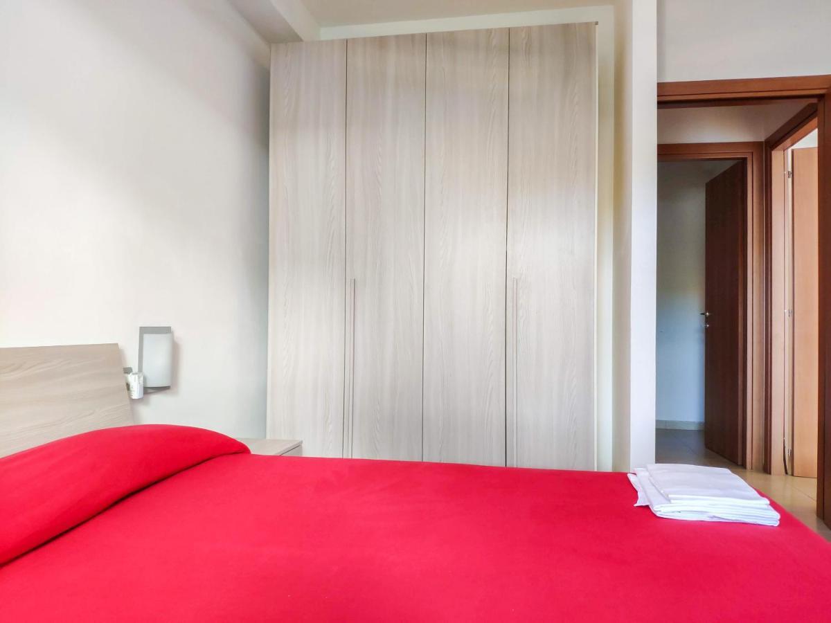 Holiday Rendez Vous Pineto Exterior foto