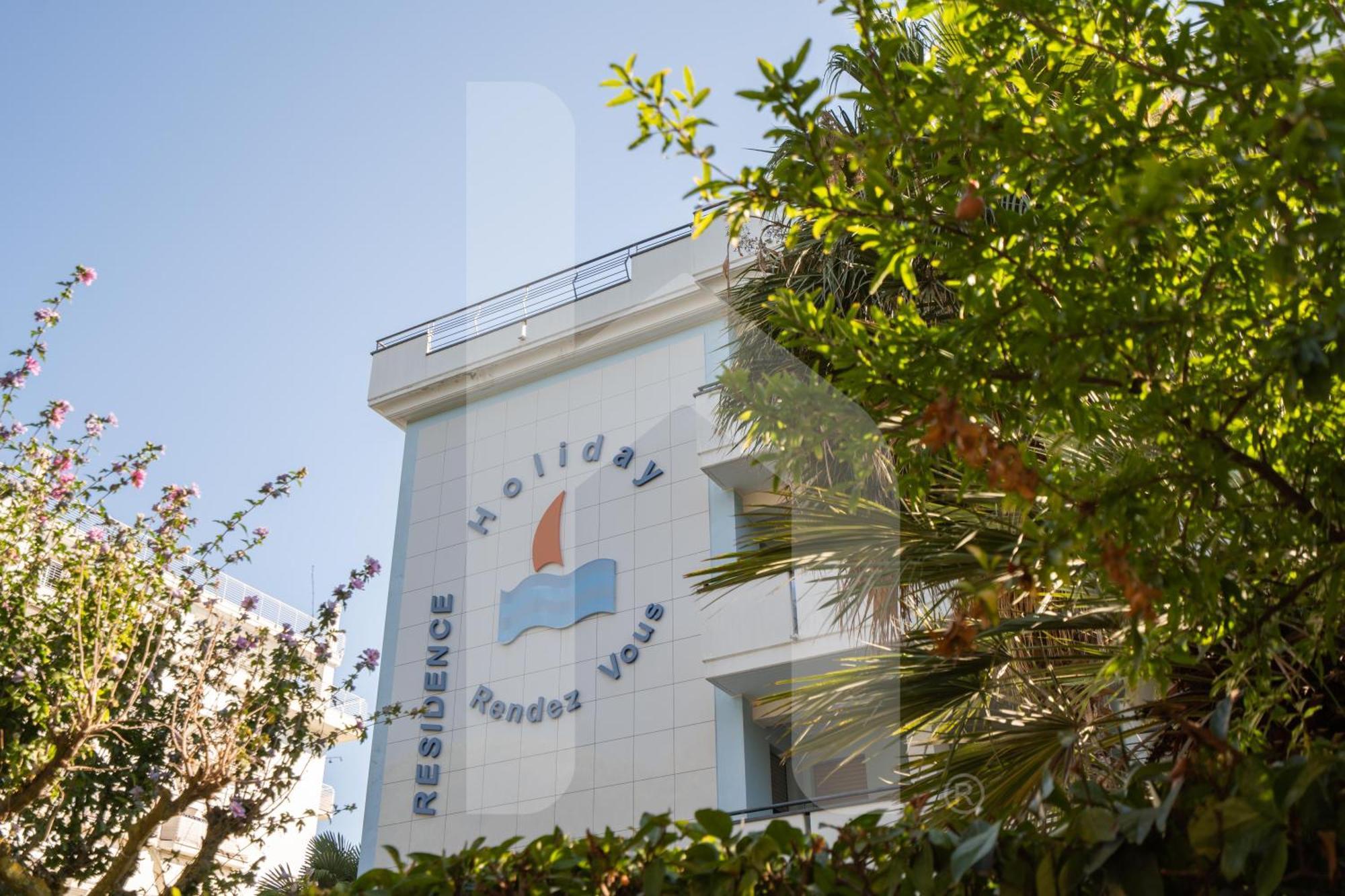 Holiday Rendez Vous Pineto Exterior foto